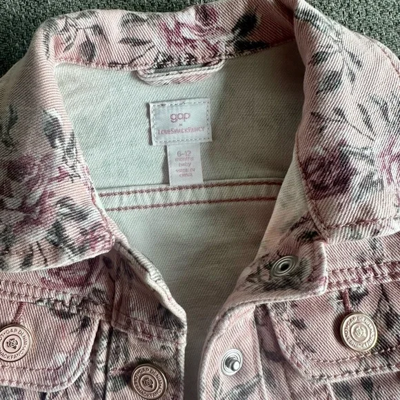 GAP Pink Floral Jean Jacket - Picture 3 of 3